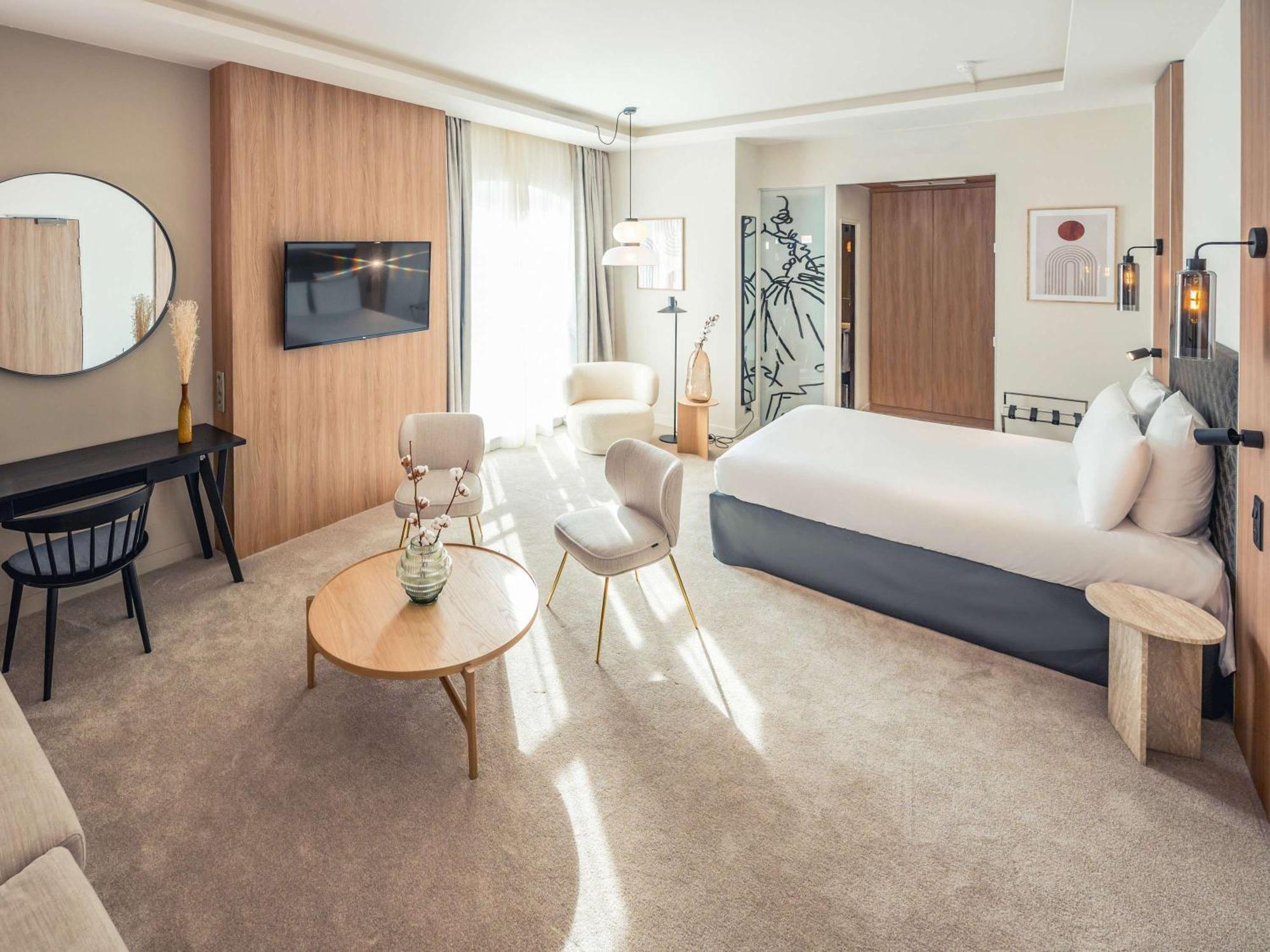 Mercure Troyes Centre Экстерьер фото