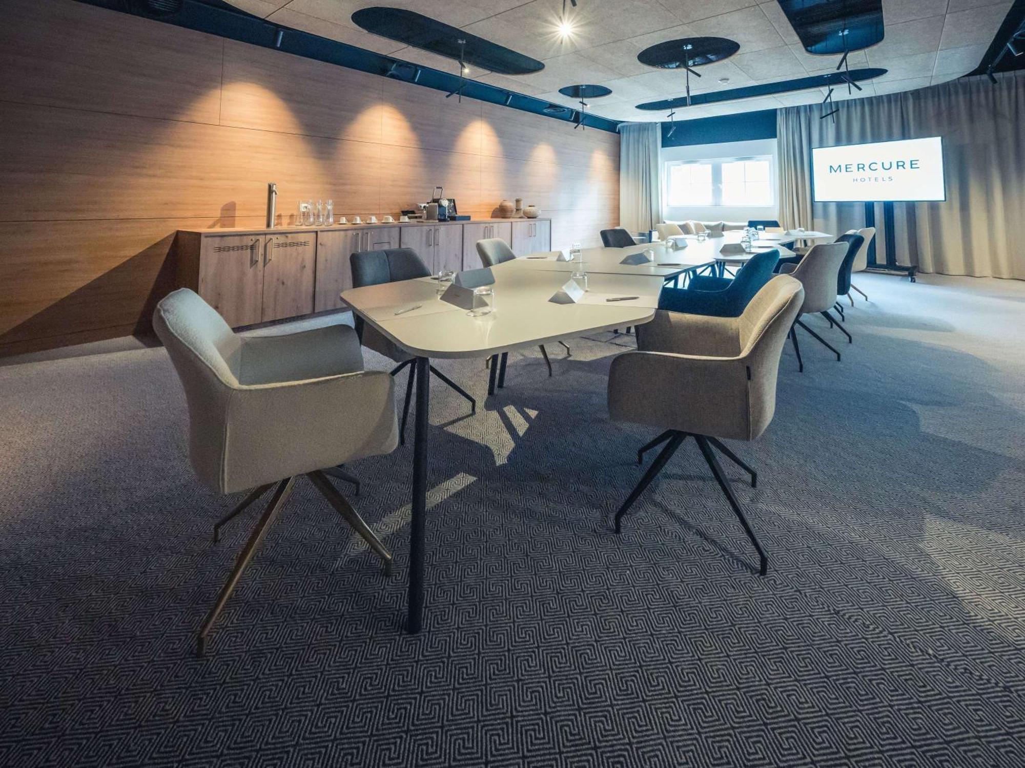 Mercure Troyes Centre Экстерьер фото