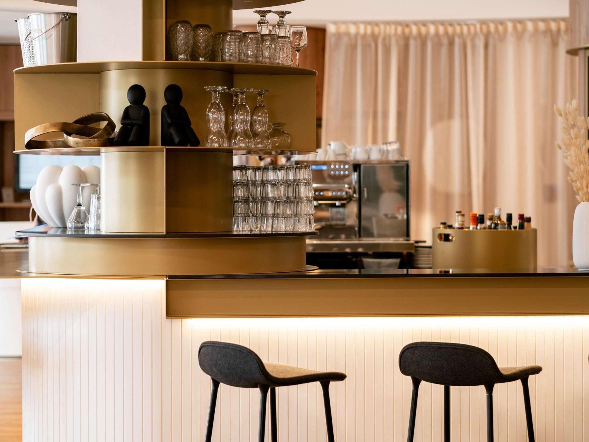 Mercure Troyes Centre Экстерьер фото